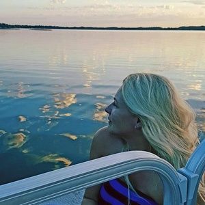 Meet your Posher, Stacey